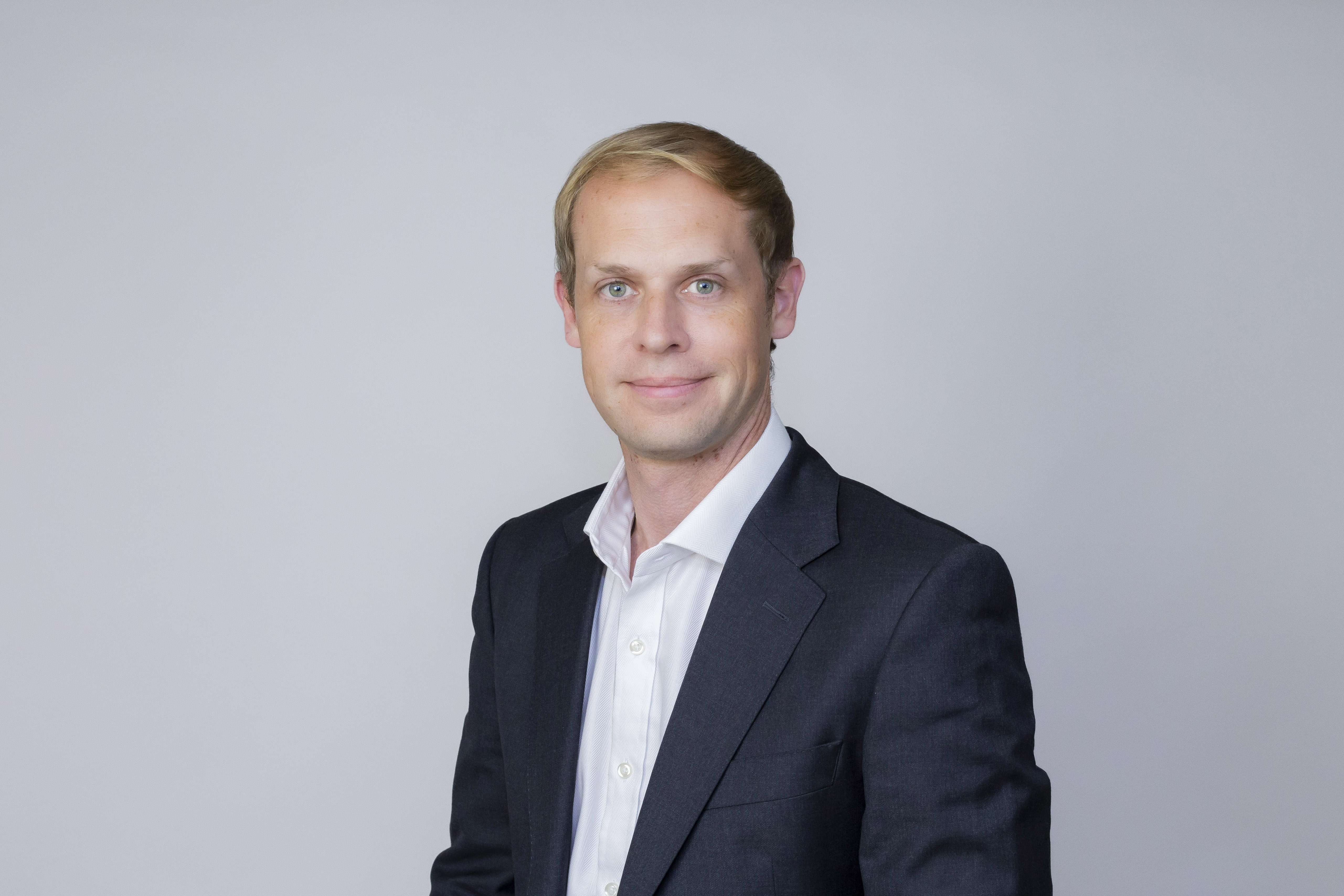 Headshot of Matt Guthrie